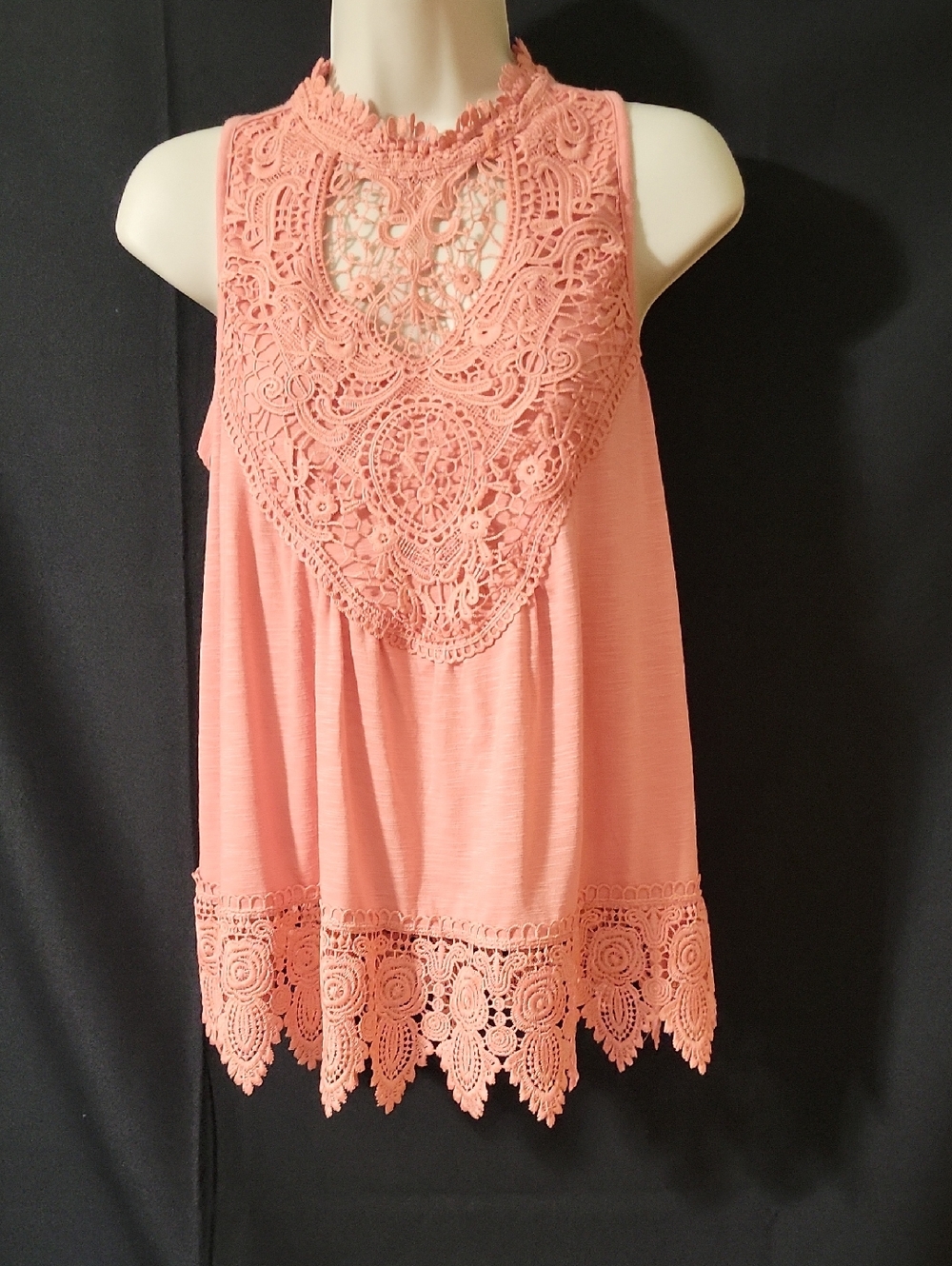 MissChievous Coral Peach Crochet Tank, Size M